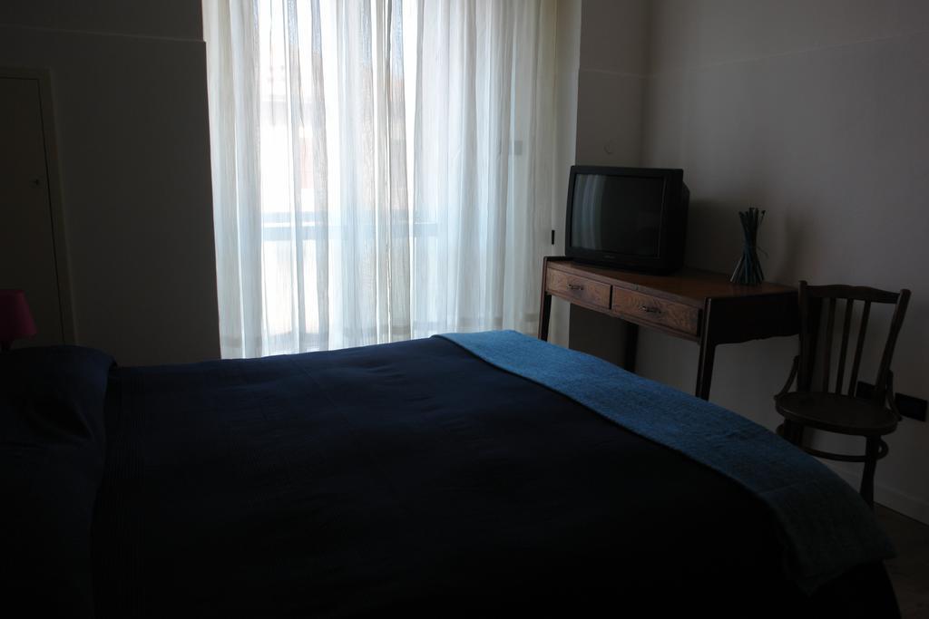 B&B Beatrice Ravenna Ruang foto